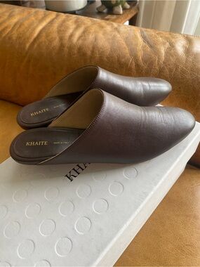 Khaite Otto Brown Leather Mules. Size 36.